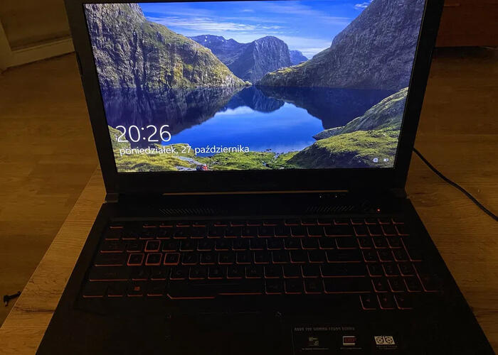 Grajewo ogłoszenia: Specyfikacja:
Procesor: Intel? Core? i5-8300H (4 rdzenie / 8...